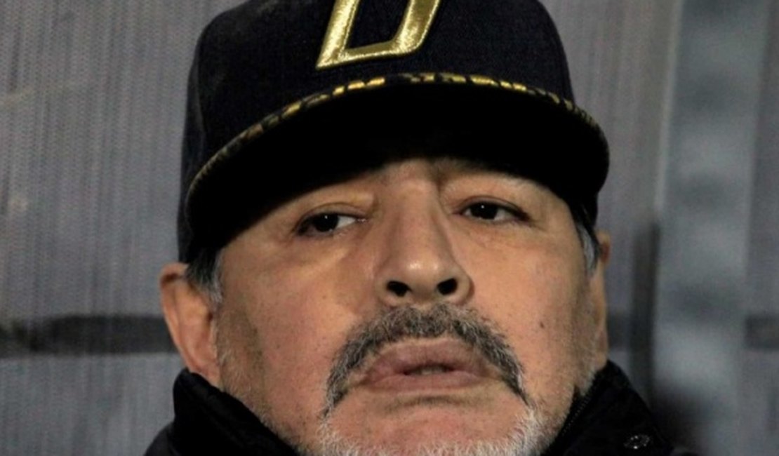 Diego Maradona morre aos 60 anos