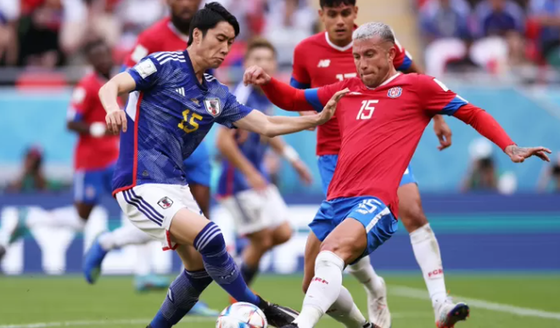 Costa Rica vence Japão após falha do goleiro adversário e respira na Copa