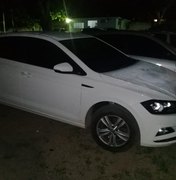 [Vídeo] Carro abandonado em Arapiraca tem placa clonada de Sergipe