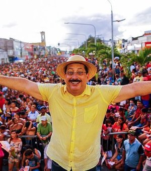 Prefeito Gilberto Gonçalves realiza Festival de Prêmios para celebrar o Dia das Mães em Rio Largo