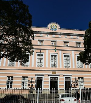 Pelo menos cinco vereadores por Maceió se articulam para disputar vaga na Assembleia Legislativa
