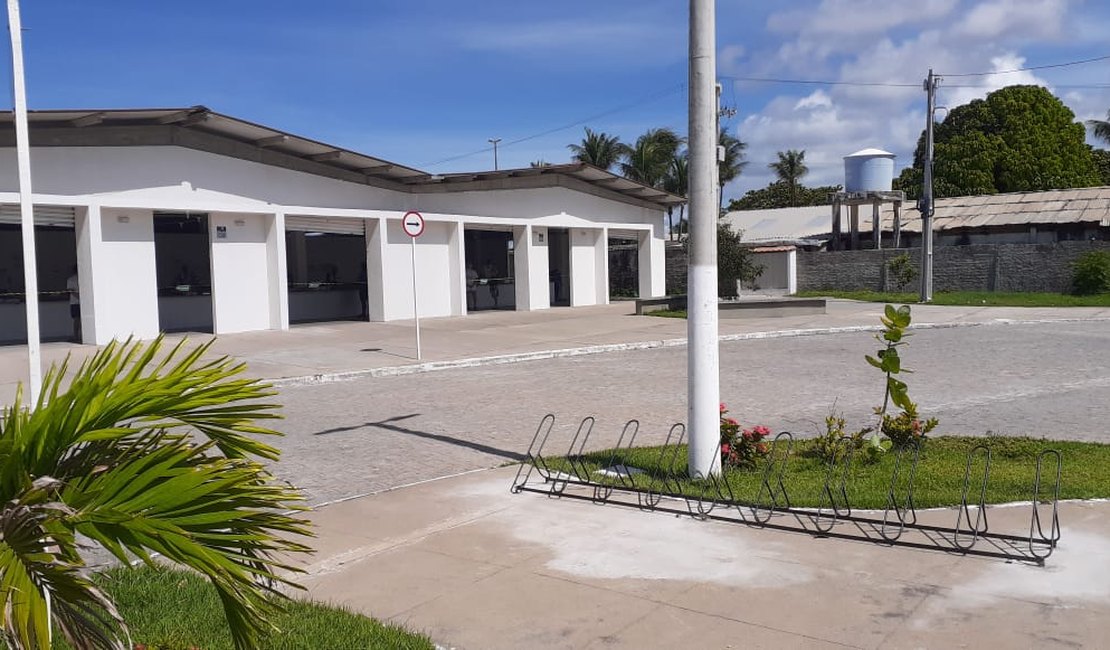 Centro Pesqueiro do Jaraguá, em Maceió, ganha novos bicicletários