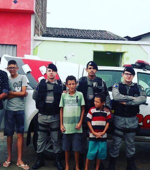 Após encontro casual, policiais ajudam família carente em Arapiraca