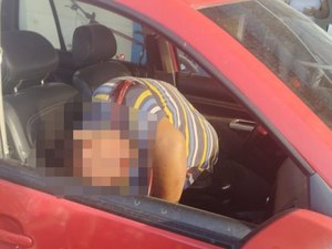 Homem é executado com vários disparos enquanto dirigia veículo em Canapi