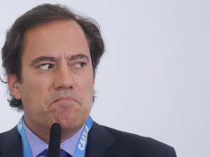 Ex-presidente da Caixa, Pedro Guimarães vira réu por assédio