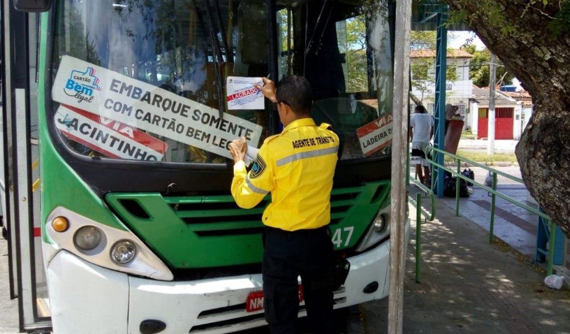Quinze ônibus são retirados de circulação em Macieó
