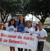 Arapiraca realiza caminhada para celebrar o Dia Nacional do Surdo