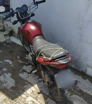 Moto roubada é recuperada em Paripueira