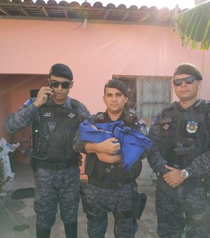 Policiais realizam parto de bebê no conjunto Village Campestre II 
