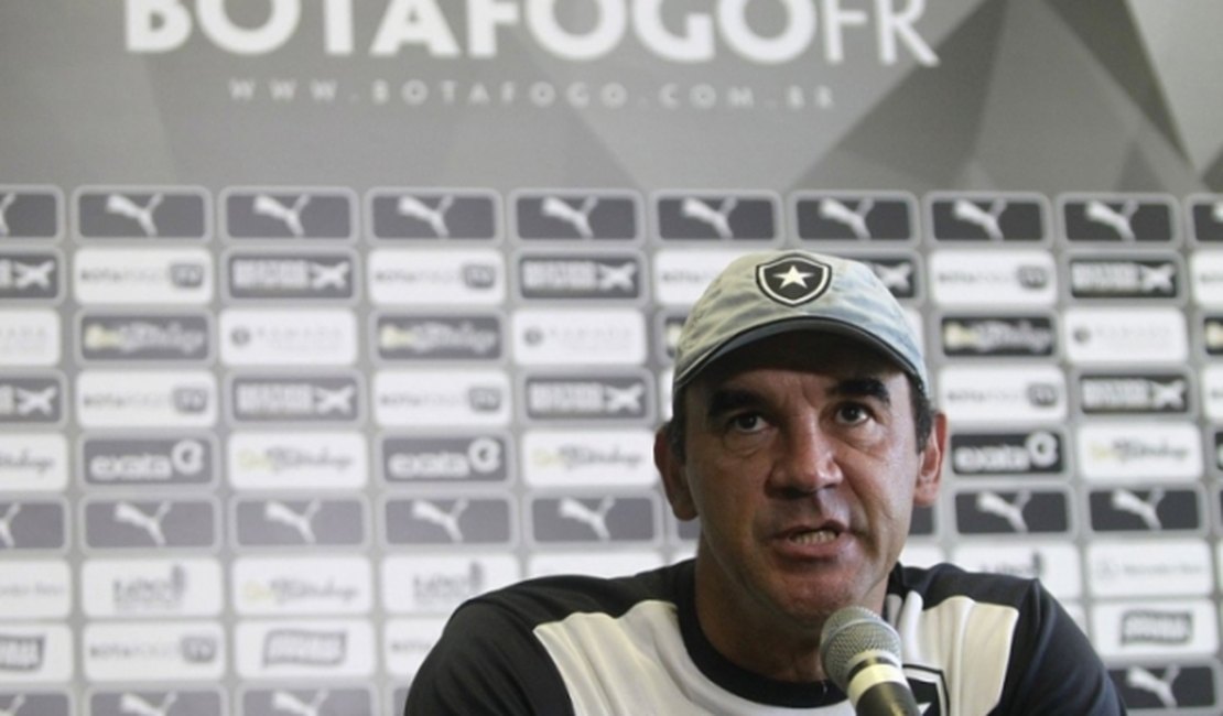 Ricardo Gomes pode trocar Botafogo por Cruzeiro