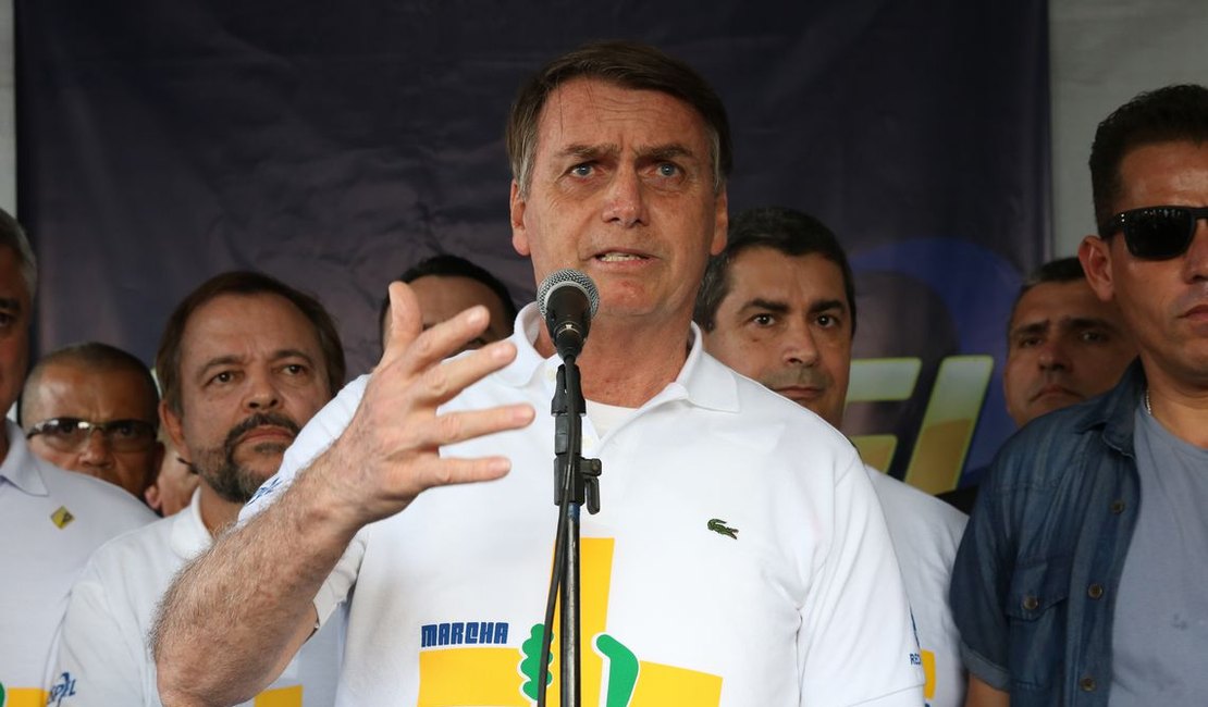 Bolsonaro: abro mão da reeleição se Brasil passar por reforma política