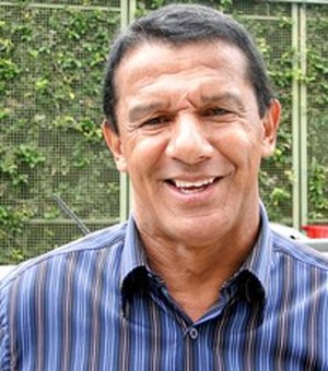 Mauro Fernandes assume Portuguesa e Criciúma também troca de técnico