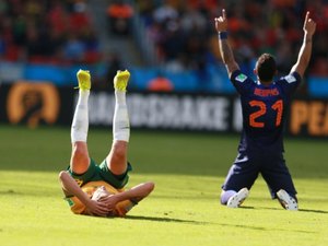 Holanda vira contra a Austrália e fica próxima de vaga nas oitavas