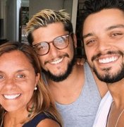 Mãe de Bruno Gissoni, Felipe e Rodrigo Simas é internada com Covid-19