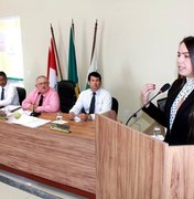 Luana Omena assume cadeira na Câmara Municipal de Messias 