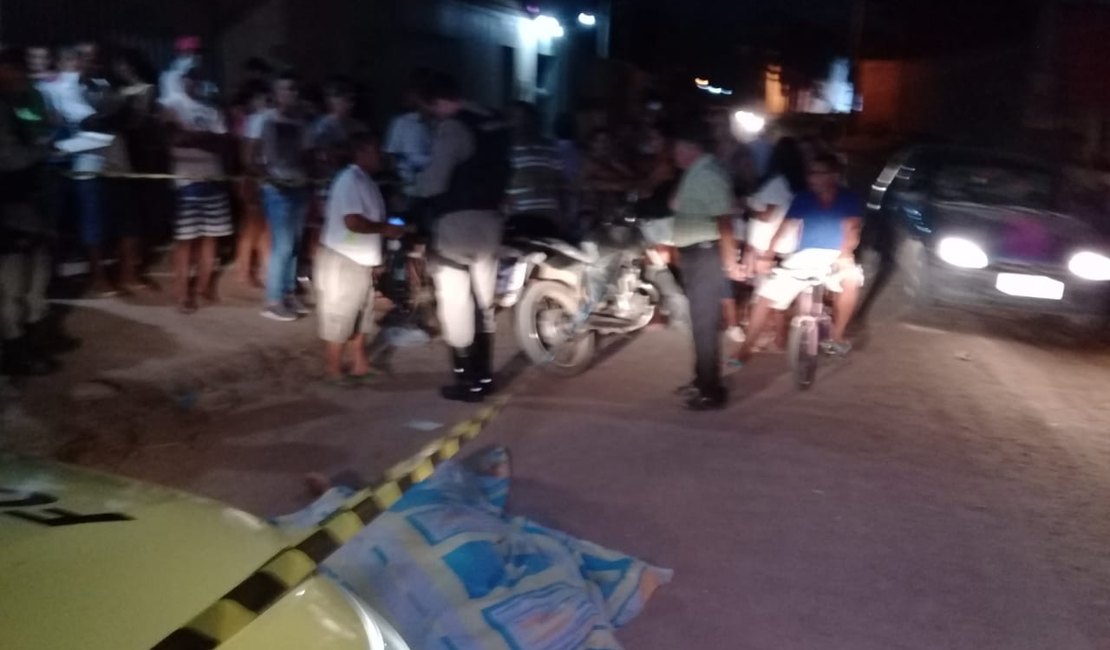 Colisão entre carro e moto deixa um morto e outro ferido na Zona Rural de Arapiraca