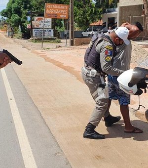 BPRv faz operação para coibir assaltos no litoral Norte de Alagoas