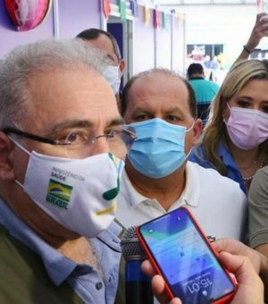 Em Teotonio, ministro da Saúde afirma que Brasil já tem autonomia para produção de vacina