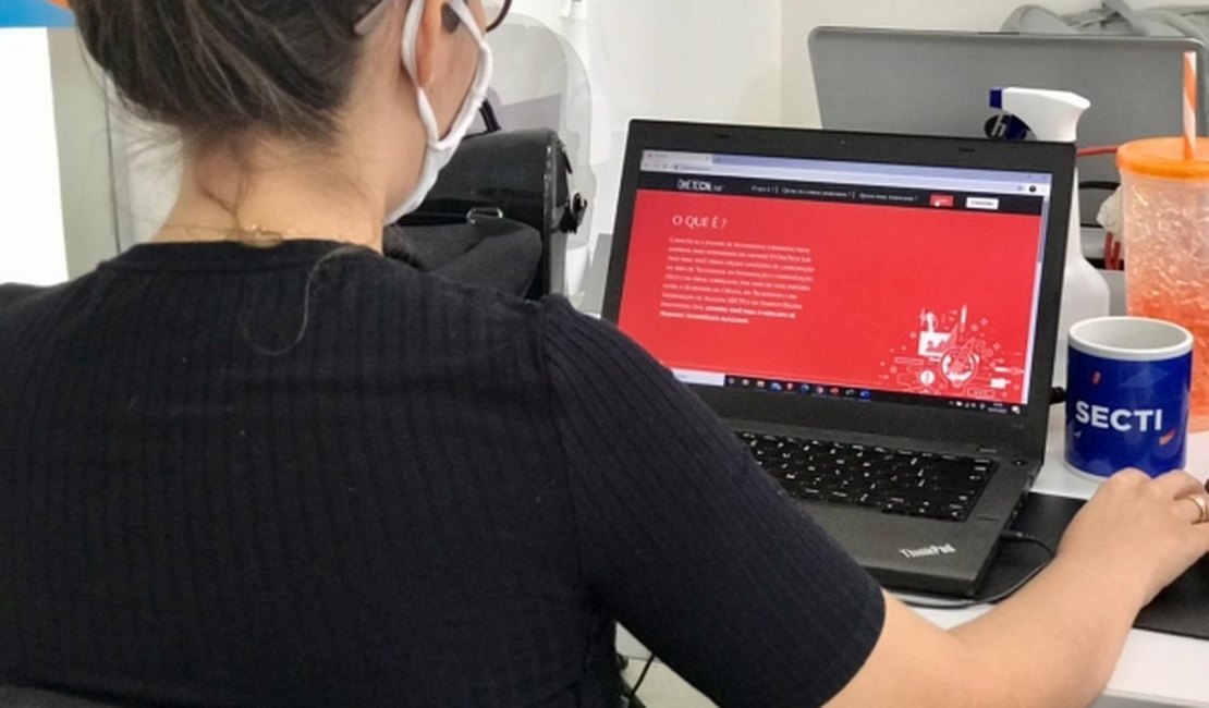 Parceria entre Governo e startup oferece 10 mil bolsas gratuitas em cursos de tecnologia