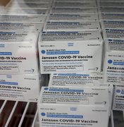 Alagoas recebe mais 29.700 doses da vacina Janssen nesta terça-feira (19)