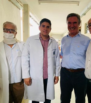 Fernando Collor visita hospital Santa Rita para conhecer novas instalações