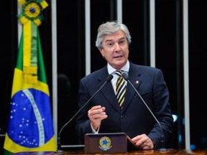 Fernando Collor alerta para desequilíbrio entre os Poderes da República