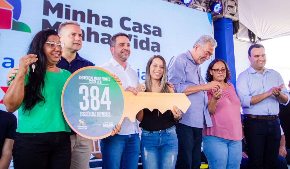 Paulo Dantas, Lula e Renan Filho entregam 384 moradias do programa Minha Casa, Minha Vida