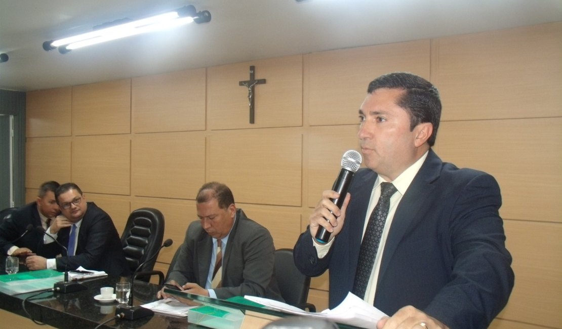 Rogério Nezinho faz alerta para os casos de sarampo em Arapiraca