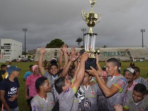 Final da I Copa Palmeira de Futebol Amador é marcada por chuva de gols e animação da torcida