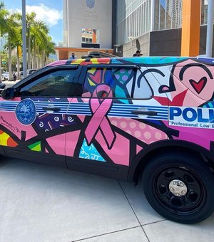 Romero Britto estiliza viatura da polícia de Miami
