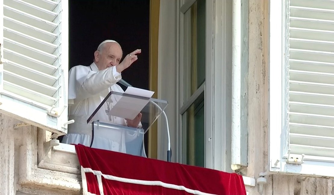 Ainda internado, papa celebrará Ângelus dominical do hospital