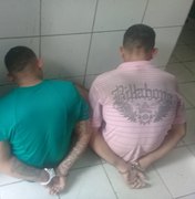 Polícia prende dupla com drogas e armas no Tabuleiro do Martins