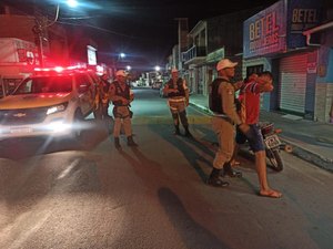 Polícia Rodoviária revista 134 pessoas durante operação em rodovias estaduais nesta quarta-feira