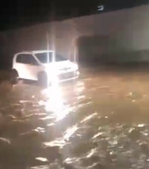 Chuva é divisor de águas na campanha em Arapiraca