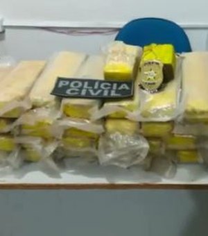Polícia prende mulher com mais de 40kg de drogas escondidos em tambor