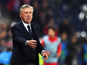 Real Madrid confirma renovação de contrato com Carlo Ancelotti