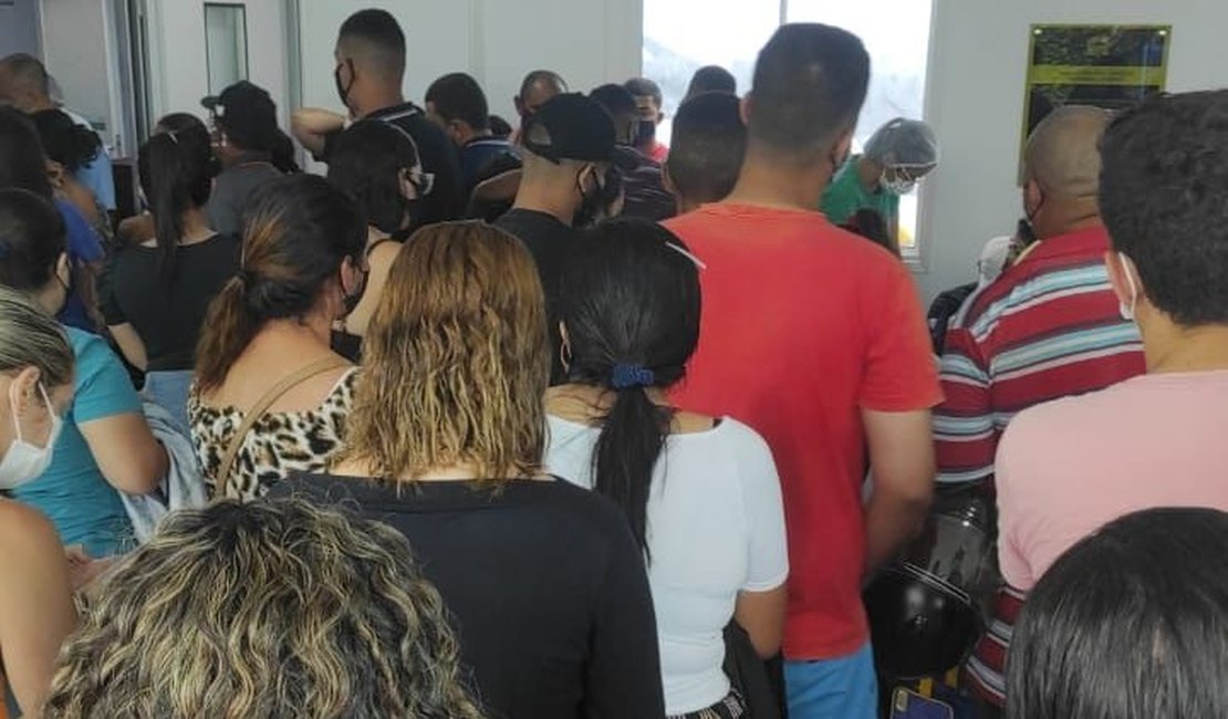 Pacientes com sintomas de gripe lotam Unidade de Pronto Atendimento recém inaugurada em Arapiraca
