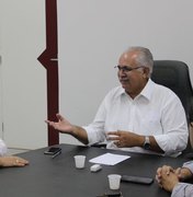 CDL Arapiraca comemora assinatura de contrato para revitalização do comércio 