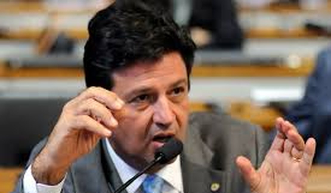 Veja quem são os cogitados para substituir Mandetta na Saúde