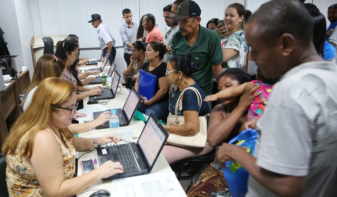 Justiça Itinerante leva serviços à população de Cruz das Almas