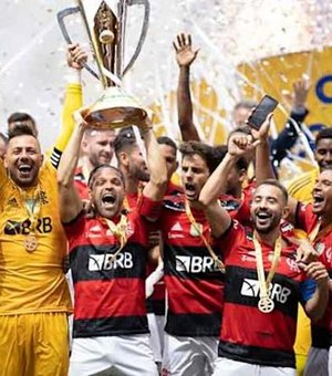 Futebol do Flamengo faz balanço dos dois últimos anos, esmiuça receitas e avalia elenco em R$ 890 milhões