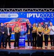 Prefeitura de Arapiraca entrega carro 0km e outros prêmios para ganhadores do IPTU