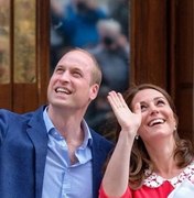 Após 8 dias, Príncipe William registra seu terceiro filho