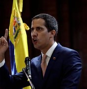 Guaidó diz que recebeu apoio de militares e ameaça depor Maduro