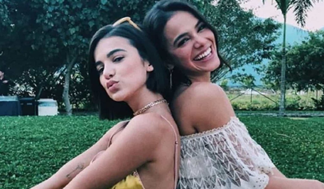 #FicaManu: celebridades apoiam permanência da cantora no BBB20