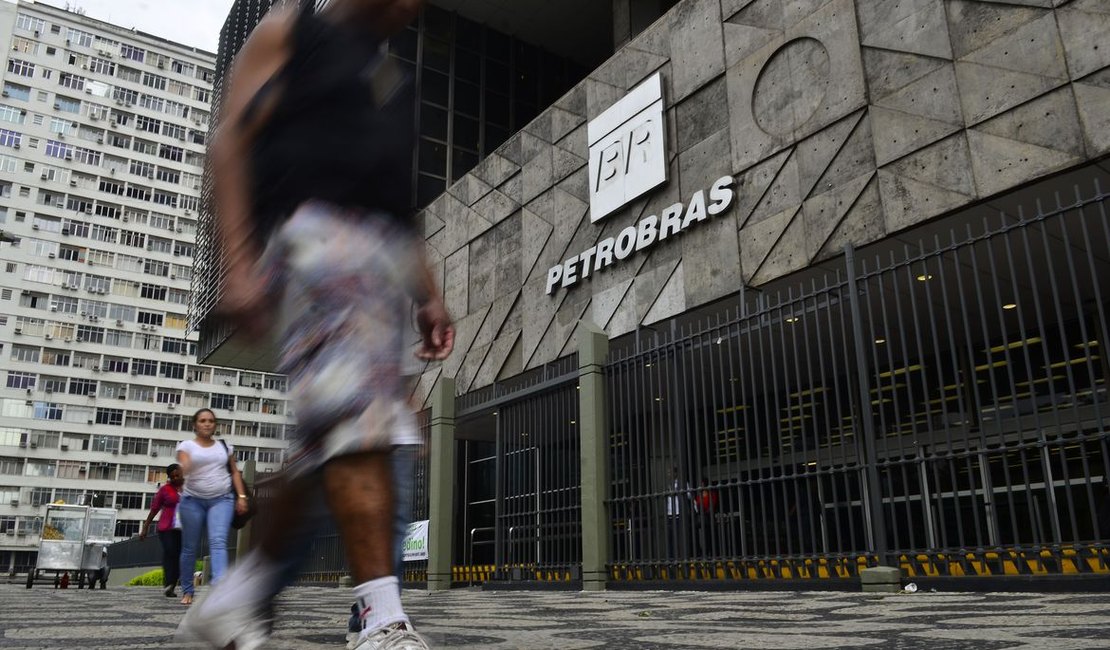 Petrobras prorroga trabalho remoto até 31 de março