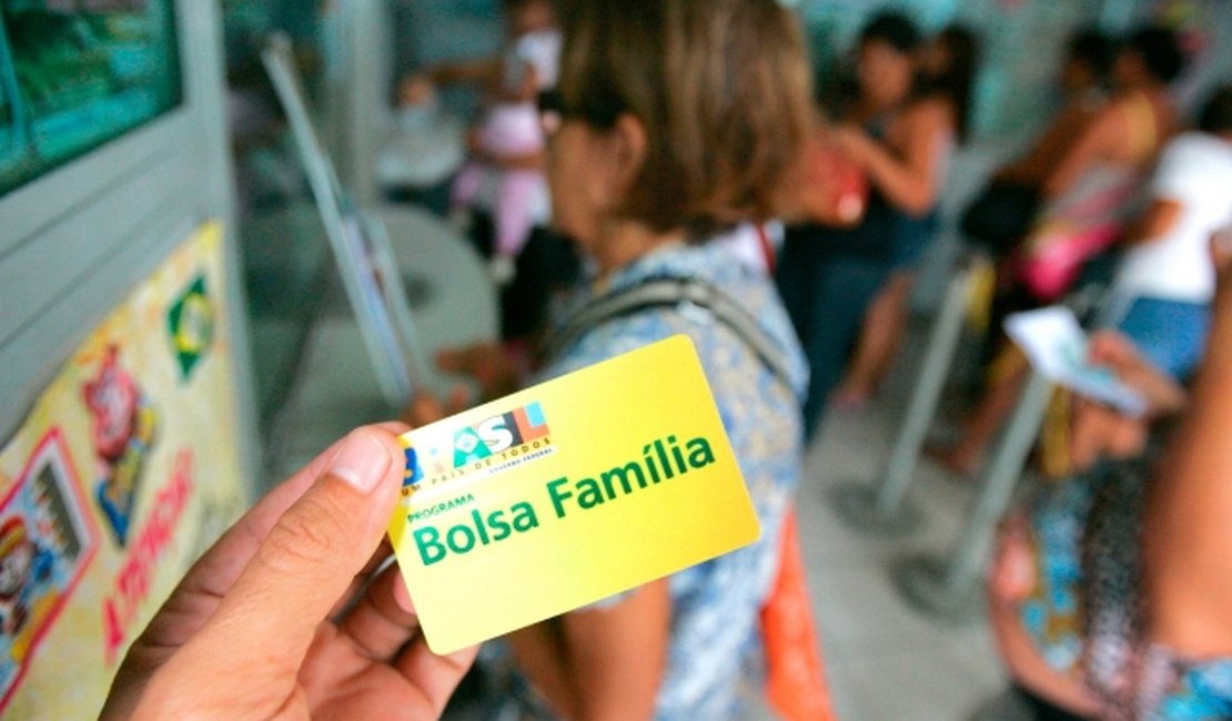 Mais de 9 mil 'defuntos' receberam Bolsa Família no Nordeste