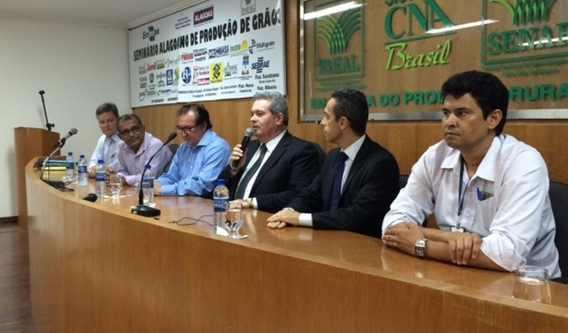Especialistas debatem aumento da produção de milho e soja em Alagoas