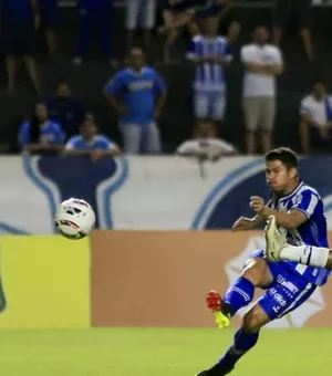 Osvaldo fala sobre momento no CSA e exalta gol marcado contra o Cruzeiro