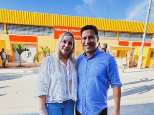 Mercado municipal de Flexeiras ganha reforma realizada com R$ 800 mil garantidos por Rodrigo Cunha